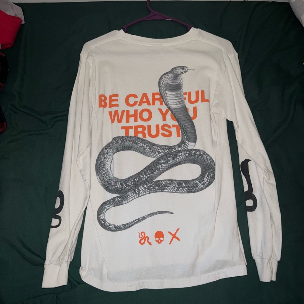 White and Black Snake Graphic Long Sleeve Shirt